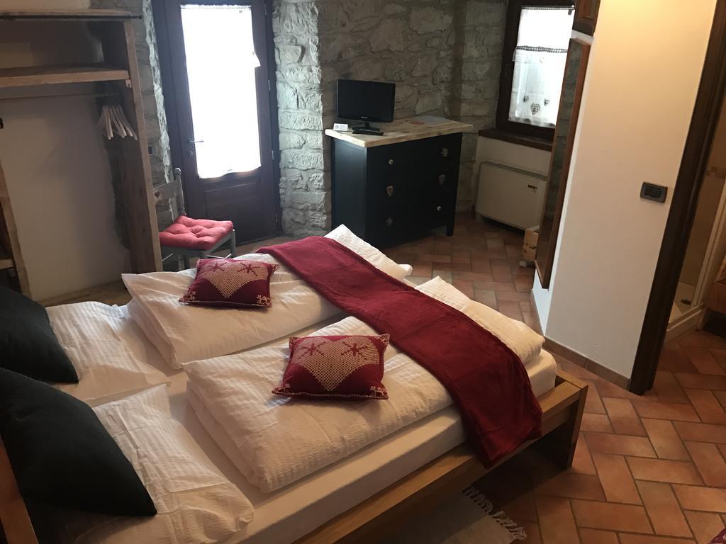 Casa Benassi ,Room&Suite , Con Zona Benessere Riolunato Exterior photo